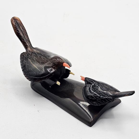 Small Handcrafted Horn Birds Statues - Crane and Songbirds Carvings - Picture 5 of 8